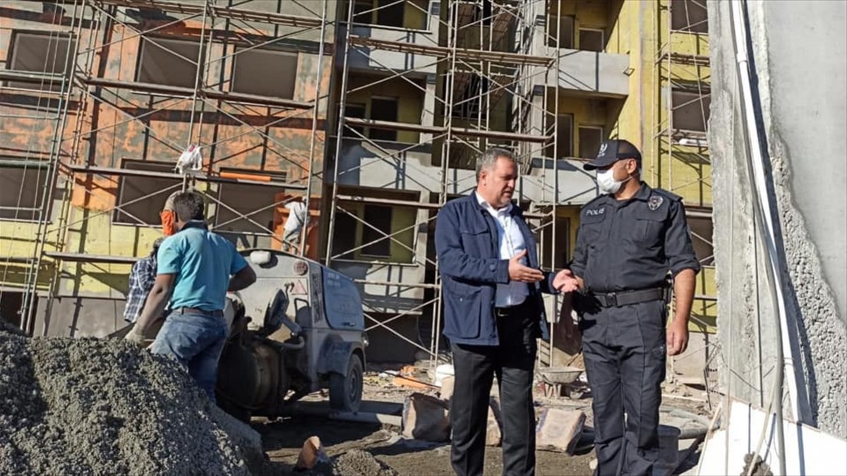 Baskil Belediye Başkanı Akmurat'tan, İlçe Emniyet Müdürlüğü binasının inşaatında inceleme