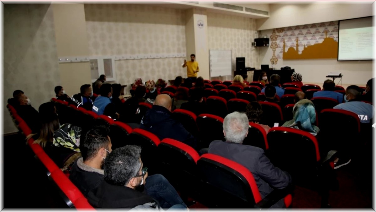 Elazığ Belediyesinden 'kadına yönelik şiddetle mücadele' semineri