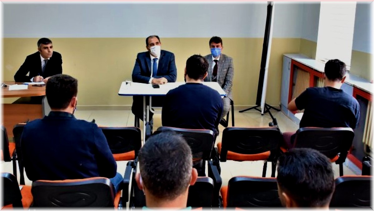 Erzincan'da Doğru Tercih Başarılı Gelecek Eğitim Çalıştayı toplantısı yapıldı