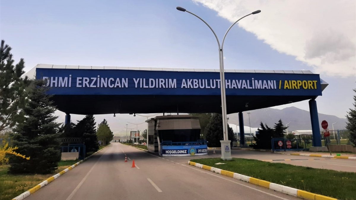 Erzincan Havalimanı'nın adı 'Yıldırım Akbulut' oldu