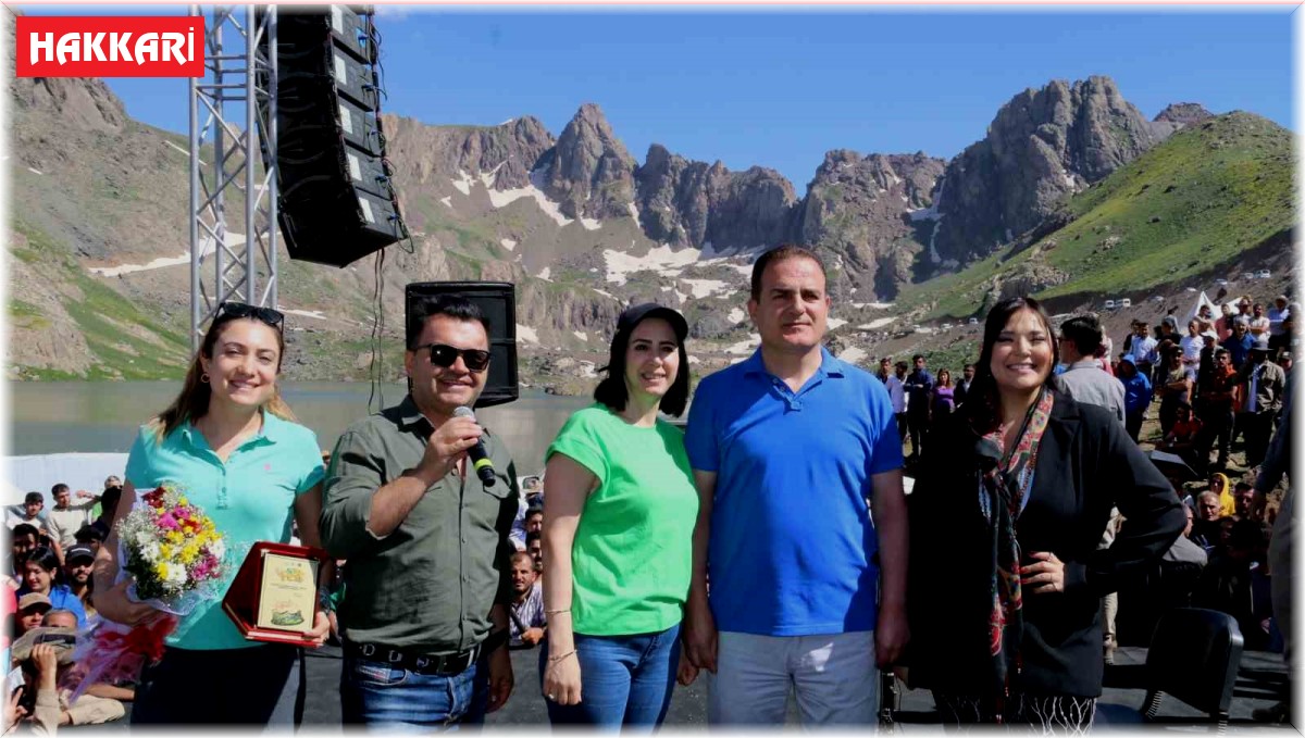 Hakkari'de '5. Cilo Fest' Tuğçe Kandemir konseri ile sona erdi
