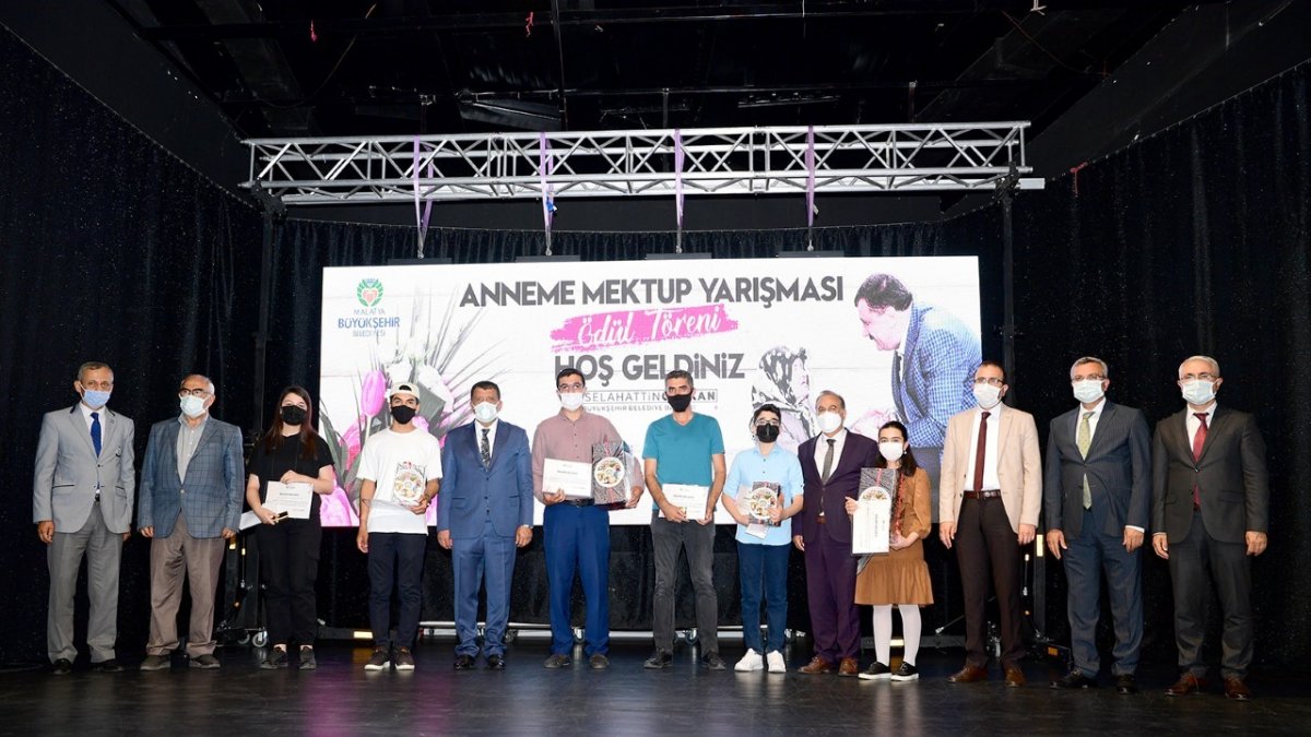 Malatya'da 'Anneme Mektup' yarışması ödül töreni düzenledi
