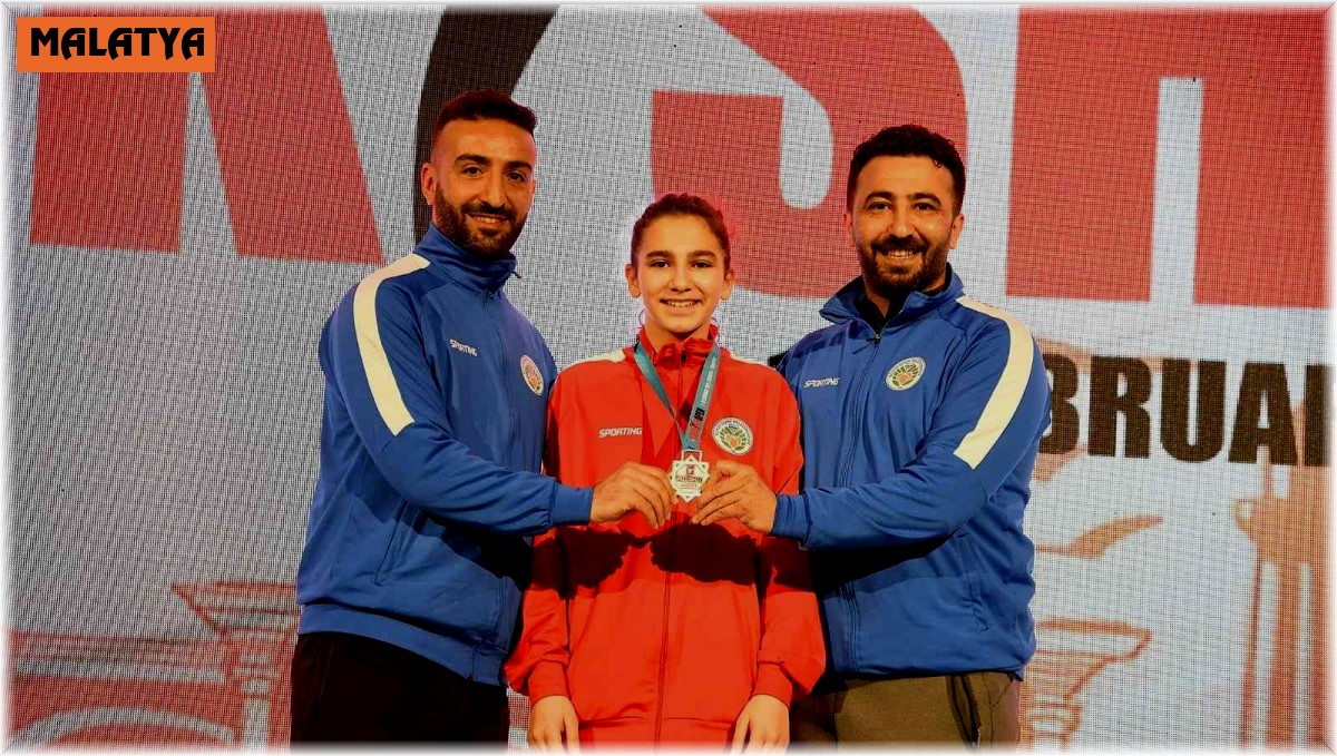 Malatyalı genç tekvandocu uluslararası turnuvada ikinci oldu