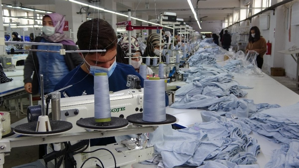 Muş'ta tekstil atölyesi sayısı devlet desteğiyle 6 yılda 30'a yükseldi