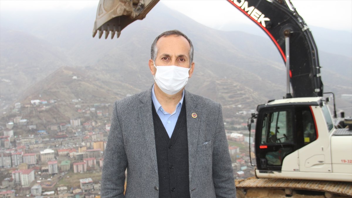 Şemdinli'de 'Seyir Tepesi Projesi' çalışmaları