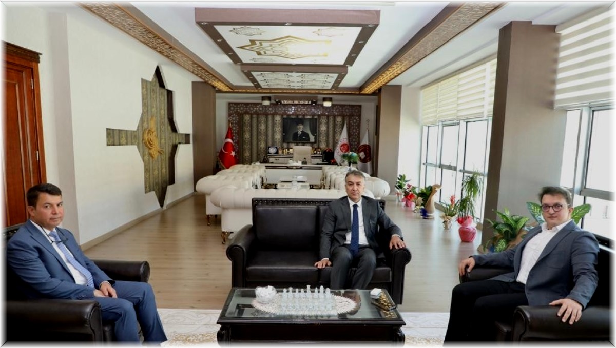 Vali Çağatay'dan Başsavcı Karakoca'ya ziyaret