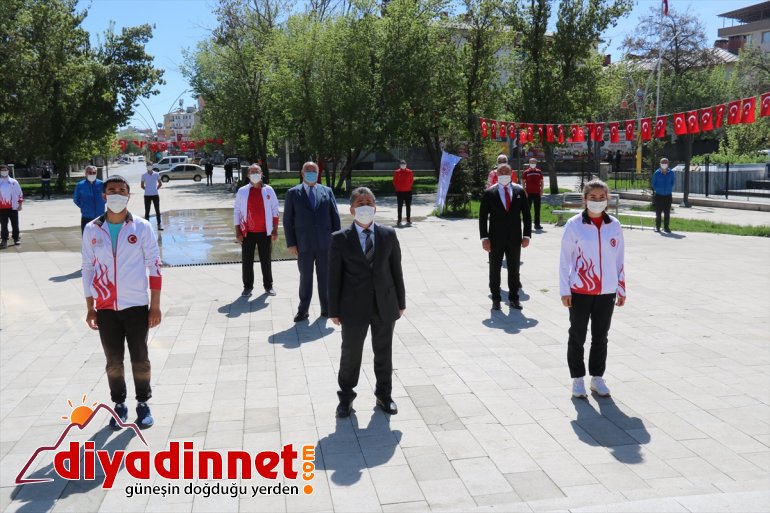 Ağrı'da 19 Mayıs Atatürk'ü Anma, Gençlik ve Spor Bayramı kutlandı