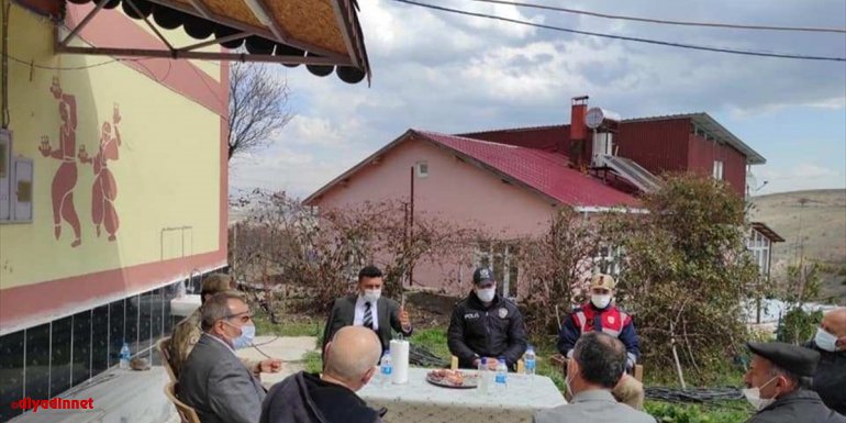 Keban'da vatandaşla buluşma toplantısı yapıldı
