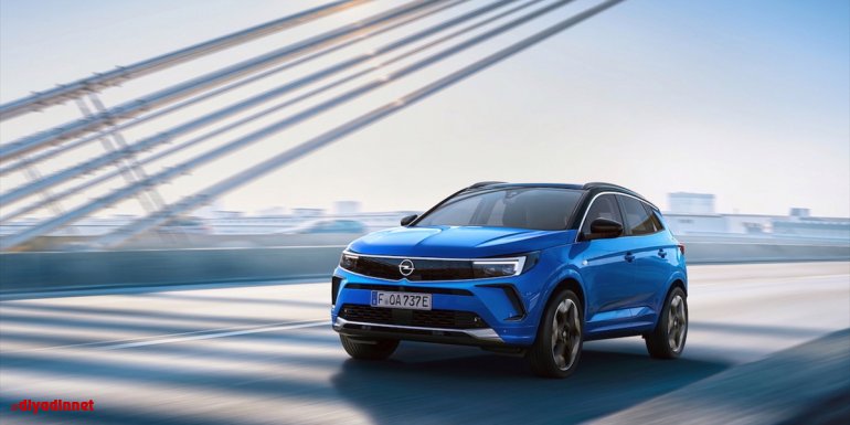 Opel, SUV ailesini dinamik tasarım diliyle buluşturmayı sürdürüyor