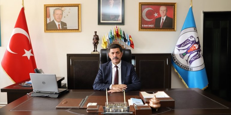 Erzincan Belediye Başkanı Bekir Aksun, Başbağlar katliamı şehitlerini andı: