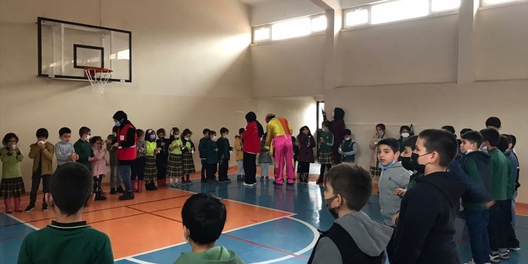 Keban'da okullarda Kızılay bilgilendirme toplantısı yapıldı
