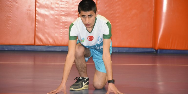 Görme engelli atlet Yusuf Çelik, Avrupa'da madalya hedefliyor: