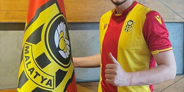 Yeni Malatyaspor, stoper Barış Başdaş'ı transfer etti