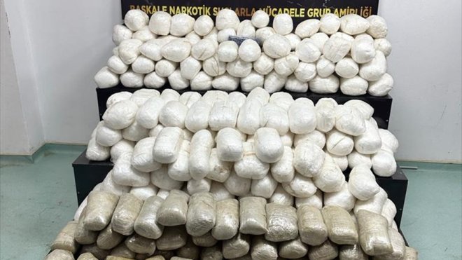 Van'da geçen hafta 346 kilo 520 gram uyuşturucu ele geçirildi