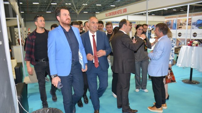 '13. Van Doğu Anadolu Uluslararası Turizm ve Seyahat Fuarı' devam ediyor