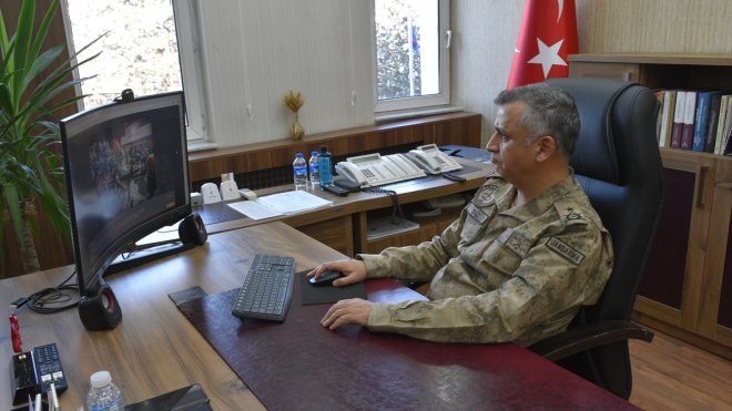 Erzurum İl Jandarma Komutanı Tuğgeneral Düz AA'nın 'Yılın Kareleri' oylamasına katıldı