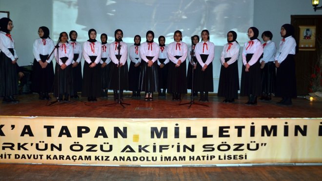 Malazgirt'te İstiklal Marşı’nın Kabulü ve Mehmet Akif Ersoy’u Anma Günü programı düzenlendi