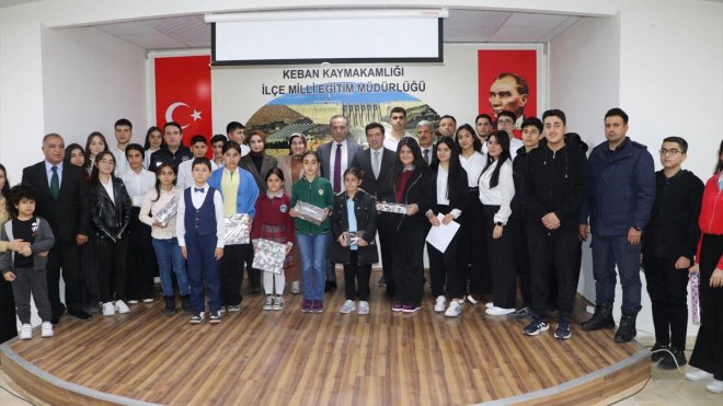 Keban'da 'İstiklal Marşı'nın Kabulü ve Mehmet Akif Ersoy'u Anma Günü' etkinliği yapıldı
