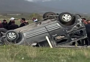 Doğubayazıt Girişinde TIR ile Ticari Araç Çarpıştı: 5 Kişi Yaralandı