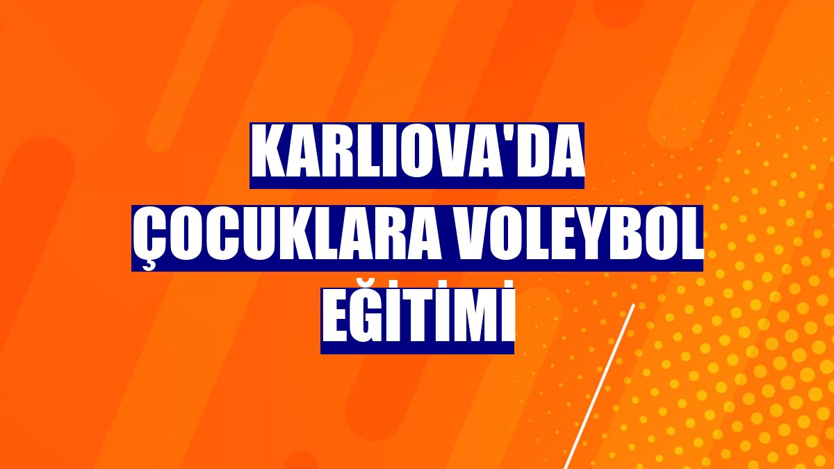Karlıova'da çocuklara voleybol eğitimi