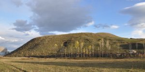 Pirabat Köyü Höyüğü, Eleşkirt