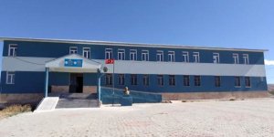 Hacıhalit Ortaokulu
