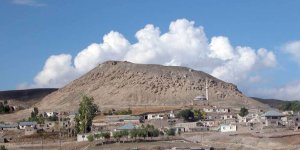 Toprakkale Köyü Höyüğü, Eleşkirt