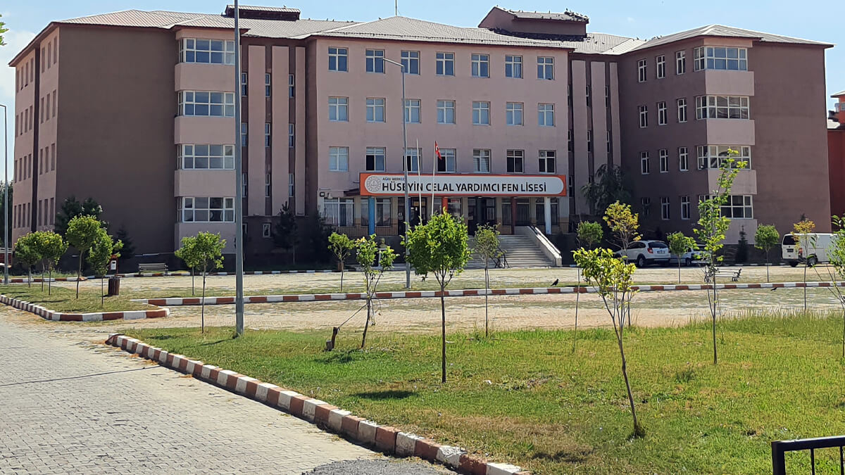 Hüseyin Celal Yardımcı Fen Lisesi