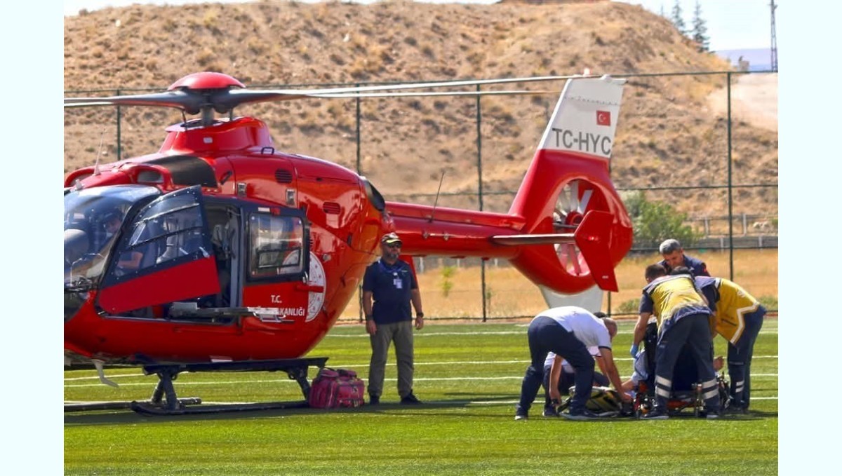 100 kilometre uzaklıktaki hastaya hava ambulansı ulaştı