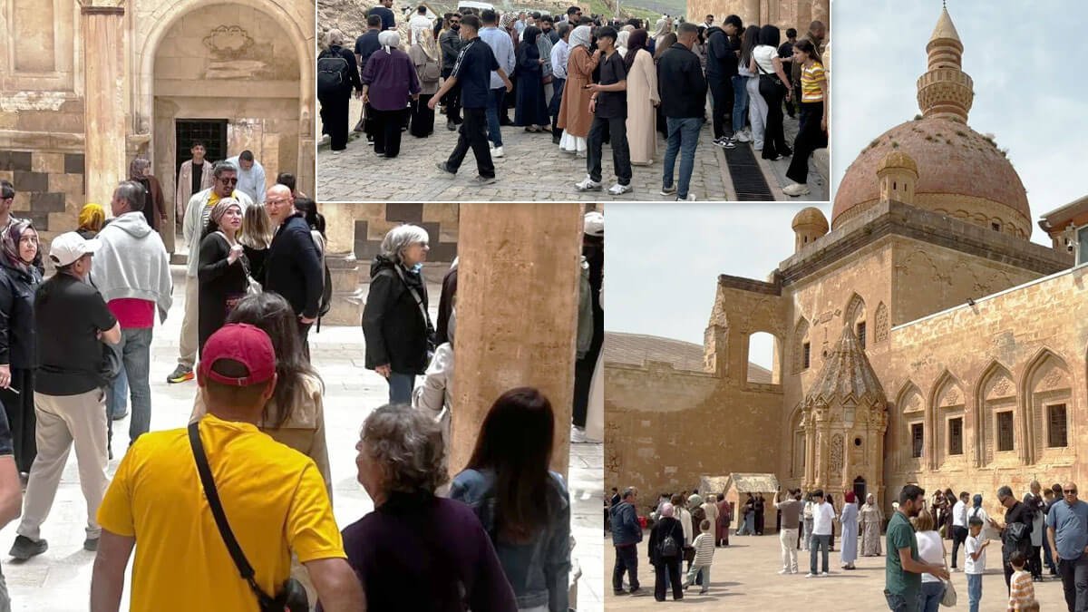 İshak Paşa Sarayı bayramda ziyaretçi akınına uğradı: 25 bin 330 kişi gezdi