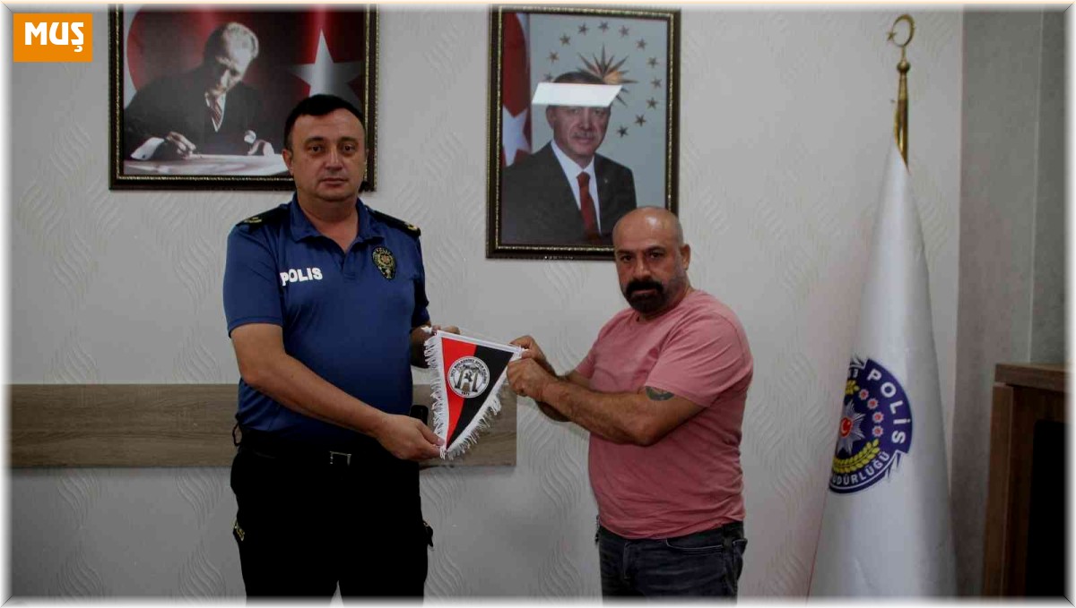 1071 Malazgirt Spor Kulübü heyetinden emniyete ziyaret