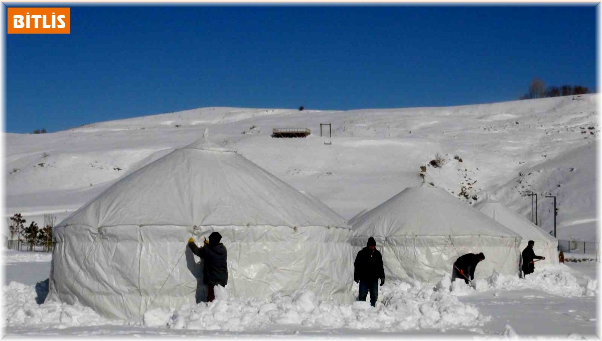 1071 Sultan Alparslan Otağı'ndaki çadırlar Kahramanmaraş için sökülüyor