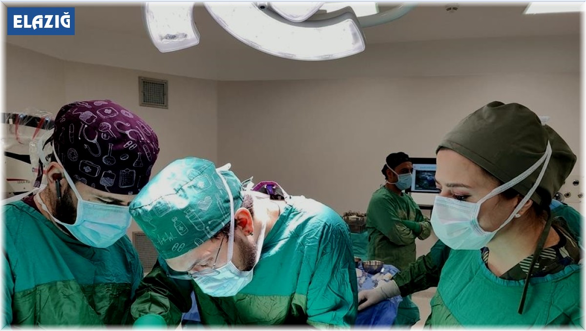 11 yaşındaki çocuğa 'Epilepsi pili' ameliyatı yapıldı