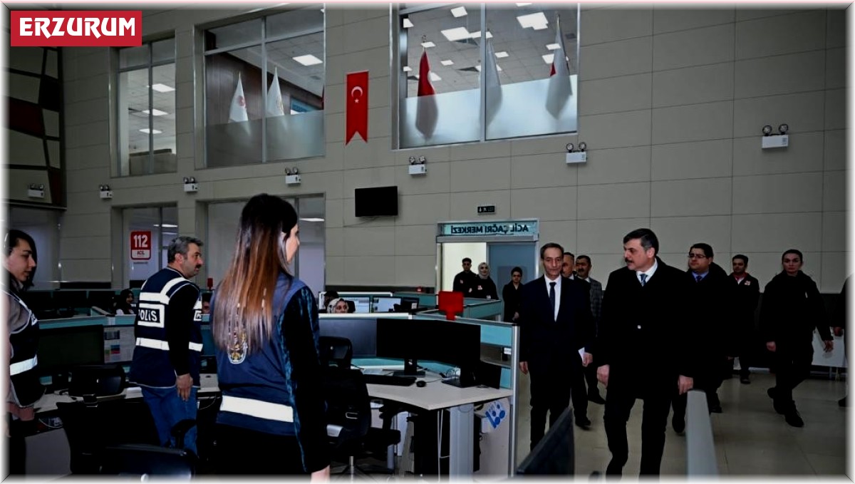 112 Acil Çağrı Merkezi 128 personelle hizmet veriyor