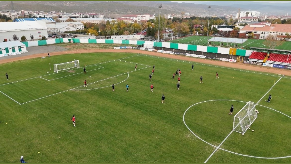 12 Bingölspor şampiyonluk yolunda emin adımlarla ilerliyor