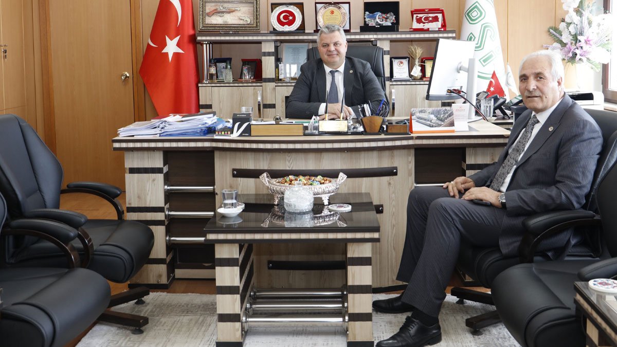 Eleşkirt Belediye Başkanı Yakut’tan DSİ 8. Bölge Müdürlüğüne Ziyaret