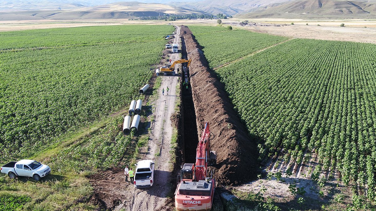 Ağrı’da 228 bin dekar arazi sulamaya açıldı: 23 yılda 22,4 milyarlık su yatırımı