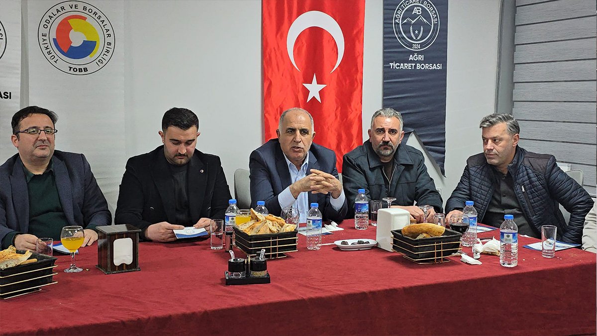 Ağrı’da Mali Müşavirler İftar Sofrasında Buluştu