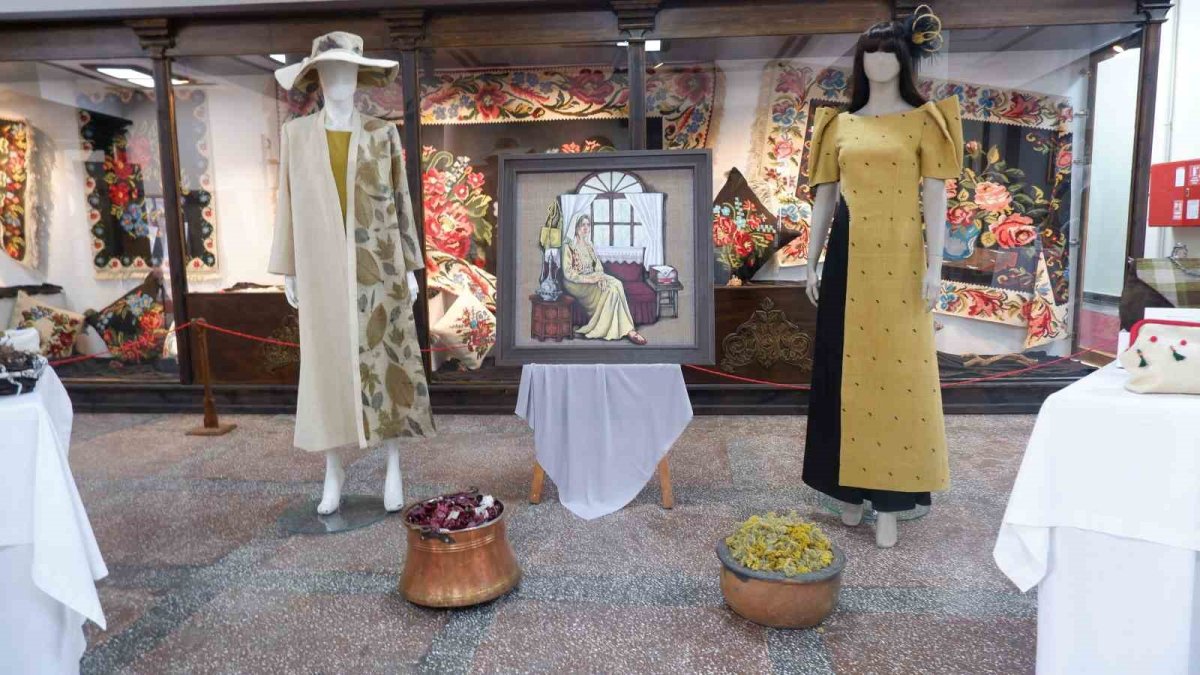 Erzurum’da 150 Yıllık Ehram Kumaşı Yeniden Doğuyor: Geleneksel Dokuma Modaya Dönüştü