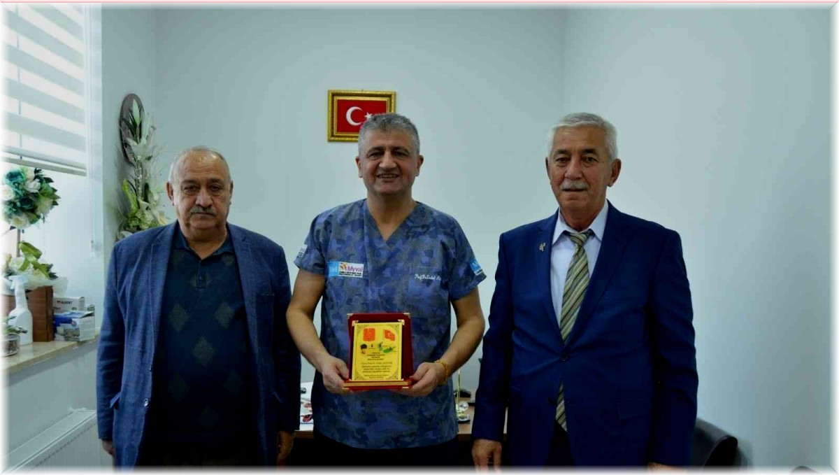 14 yıldır tam tıkalı olan kalp damarı başarılı bir operasyonla açıldı