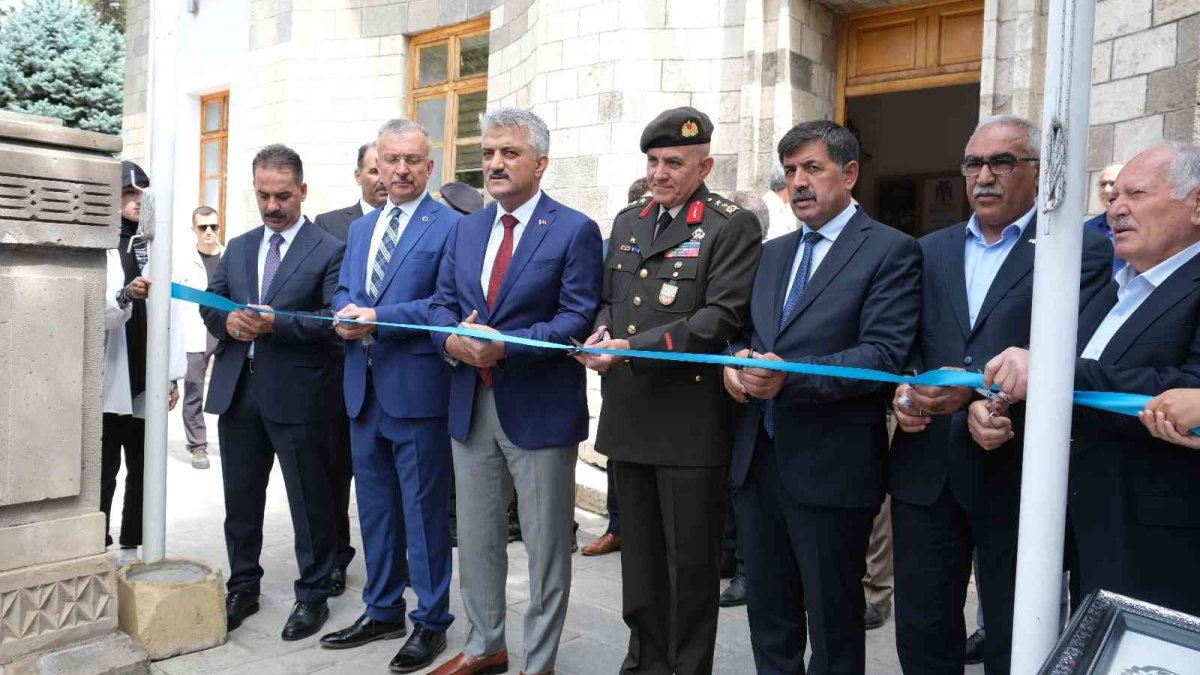 15 Temmuz ruhu tuvallere resmedildi