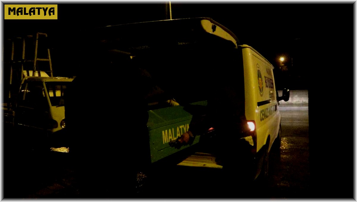 15 yaşındaki genç babasını öldürdü