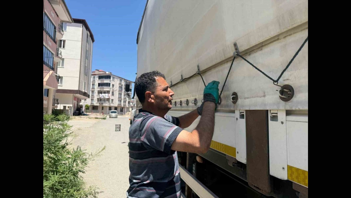 15 yıl önce yolda aldığı sürücü nedeniyle 2,5 yıl ceza alan tır şoförü, haftalık imza zorunluluğunun kaldırılmasını talep ediyor