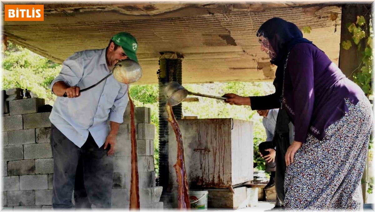 150-200 yıldır doğal yollarla yapılan üzüm pekmezine yoğun ilgi