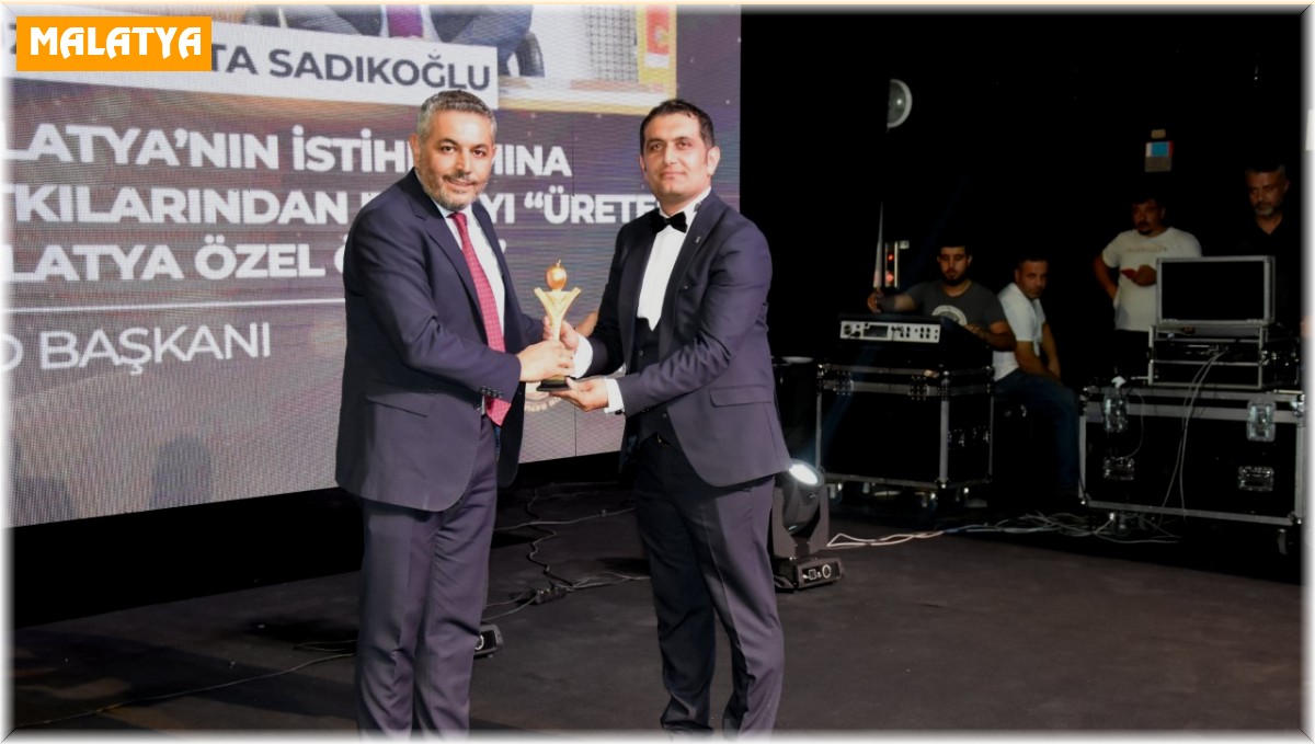 17 bin istihdam Sadıkoğlu'na ödül getirdi