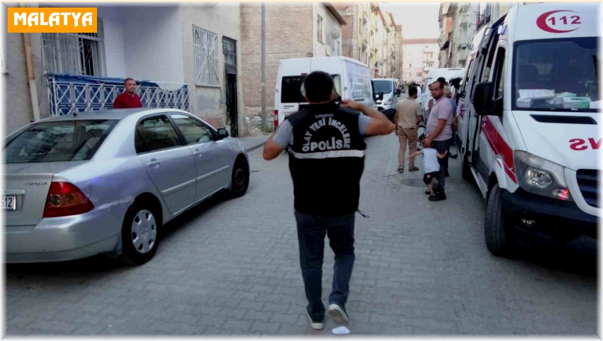 18 yaşındaki genç kız elektrikli süpürge kablosu ile asılı halde bulundu