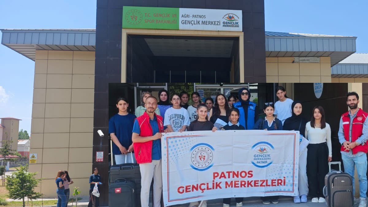 Ağrı Patnos'tan 15 Kız Öğrenci "Bir Destandır Çanakkale" Programına Katıldı