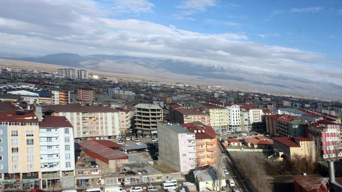 Ağrı Doğubayazıt'ta Uzun Süreli Elektrik Kesintisi: Günlük Yaşamda 4 Büyük Aksaklık