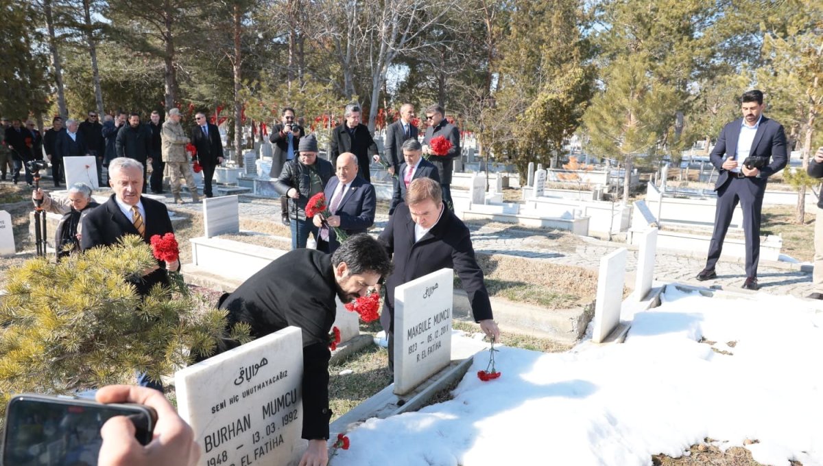 1992 Erzincan Depremi'nin 34. yılında deprem şehitleri anıldı