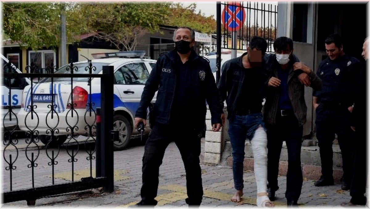 2 katlı binanın çökmesine neden olan tadilatı yapan 3 kişi tutuklandı